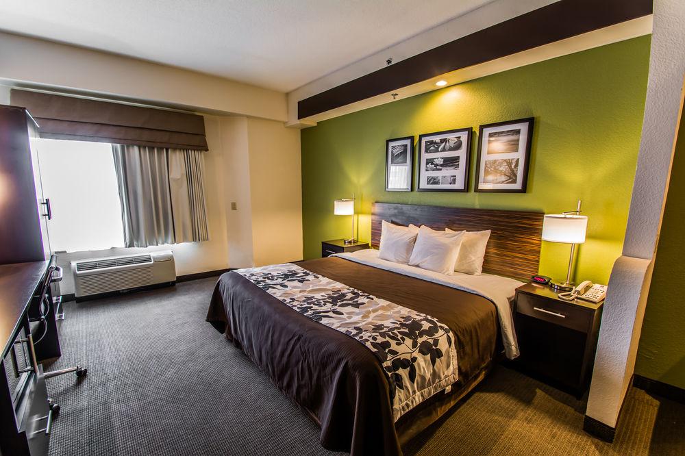 Sleep Inn & Suites Orlando International Airport Exterior photo