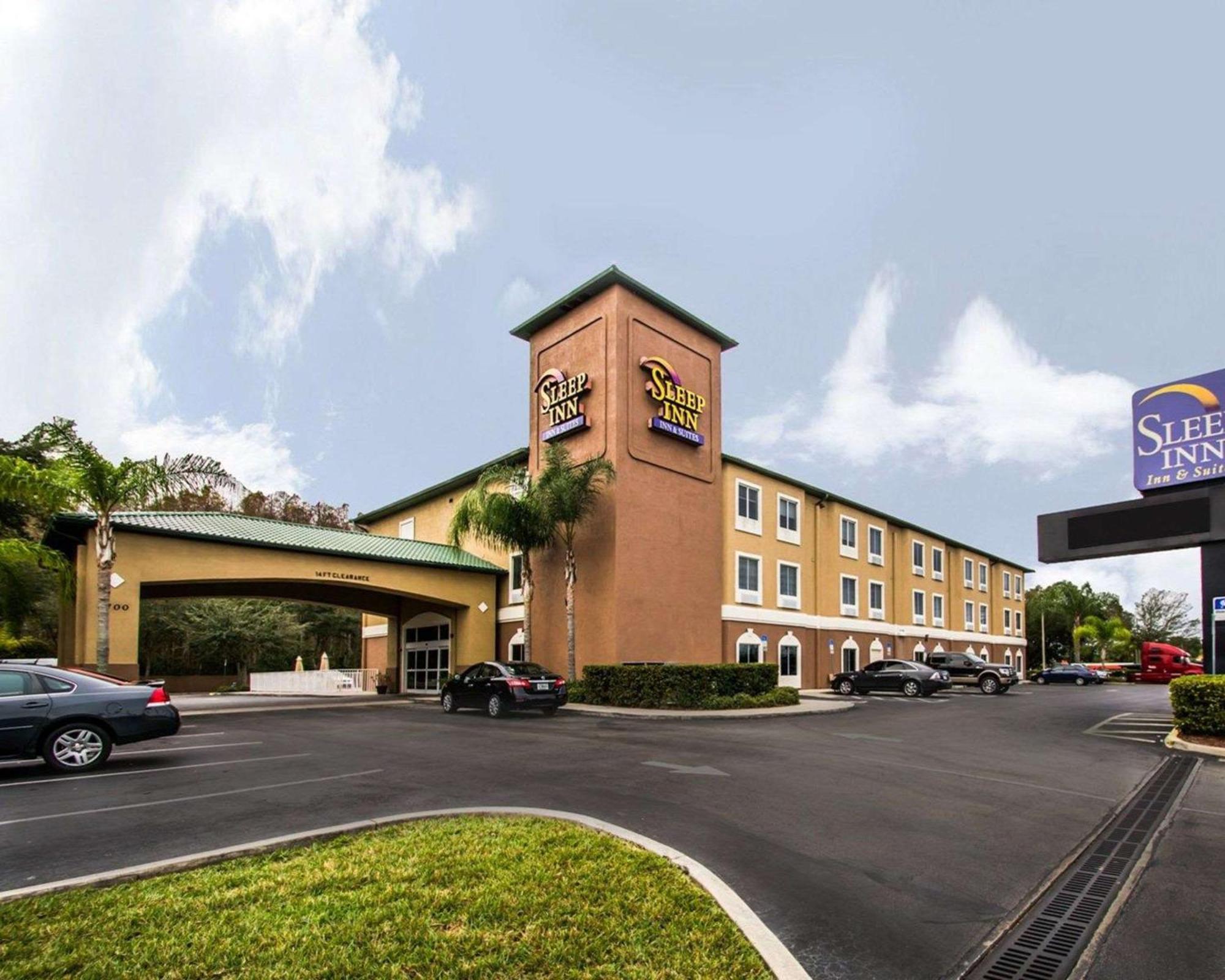Sleep Inn & Suites Orlando International Airport Exterior photo