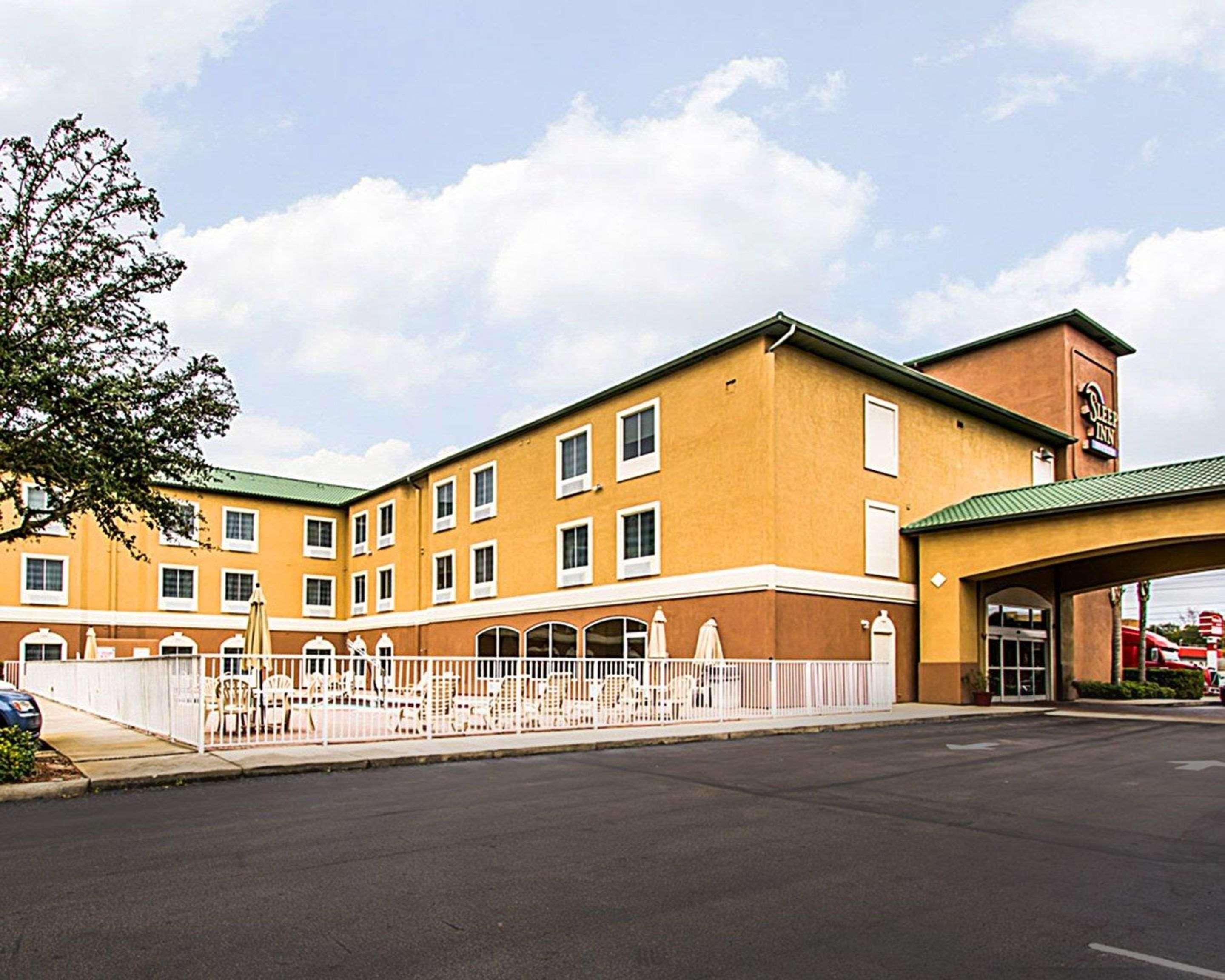 Sleep Inn & Suites Orlando International Airport Exterior photo