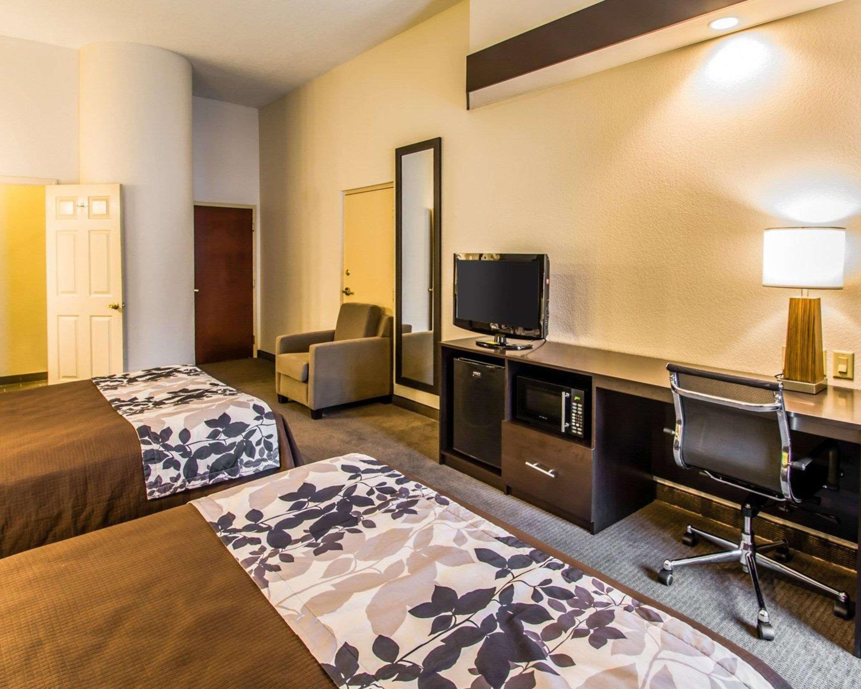 Sleep Inn & Suites Orlando International Airport Exterior photo
