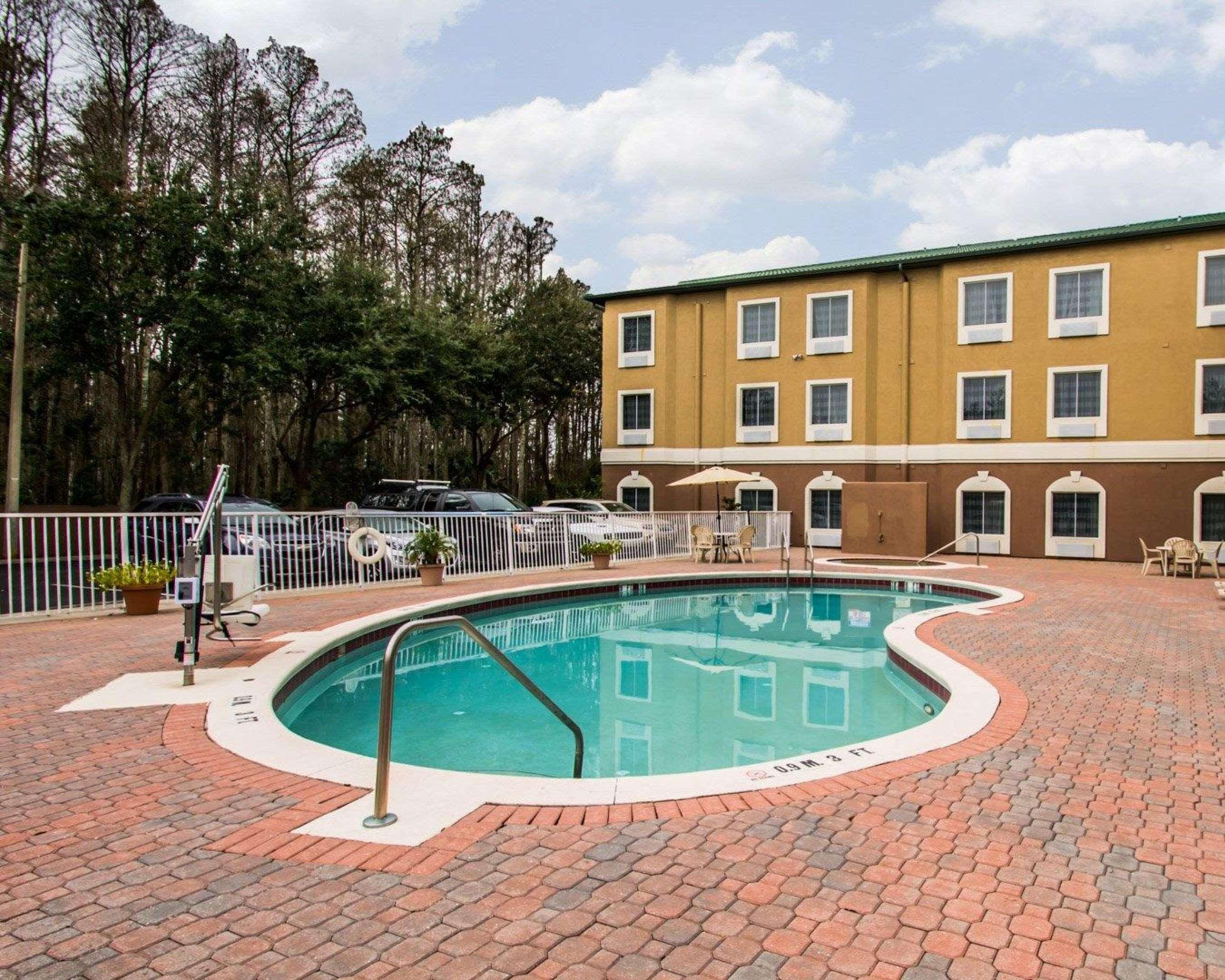 Sleep Inn & Suites Orlando International Airport Exterior photo